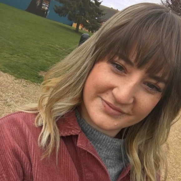 Meet the Posher - Picture 1 of 1